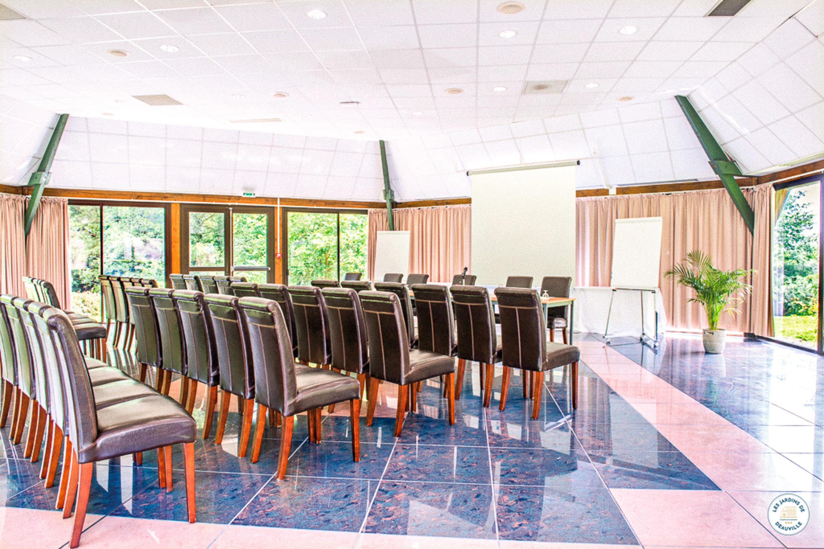 Hotel Les Jardins De Deauville Saint-Martin-aux-Chartrains Zewnętrze zdjęcie