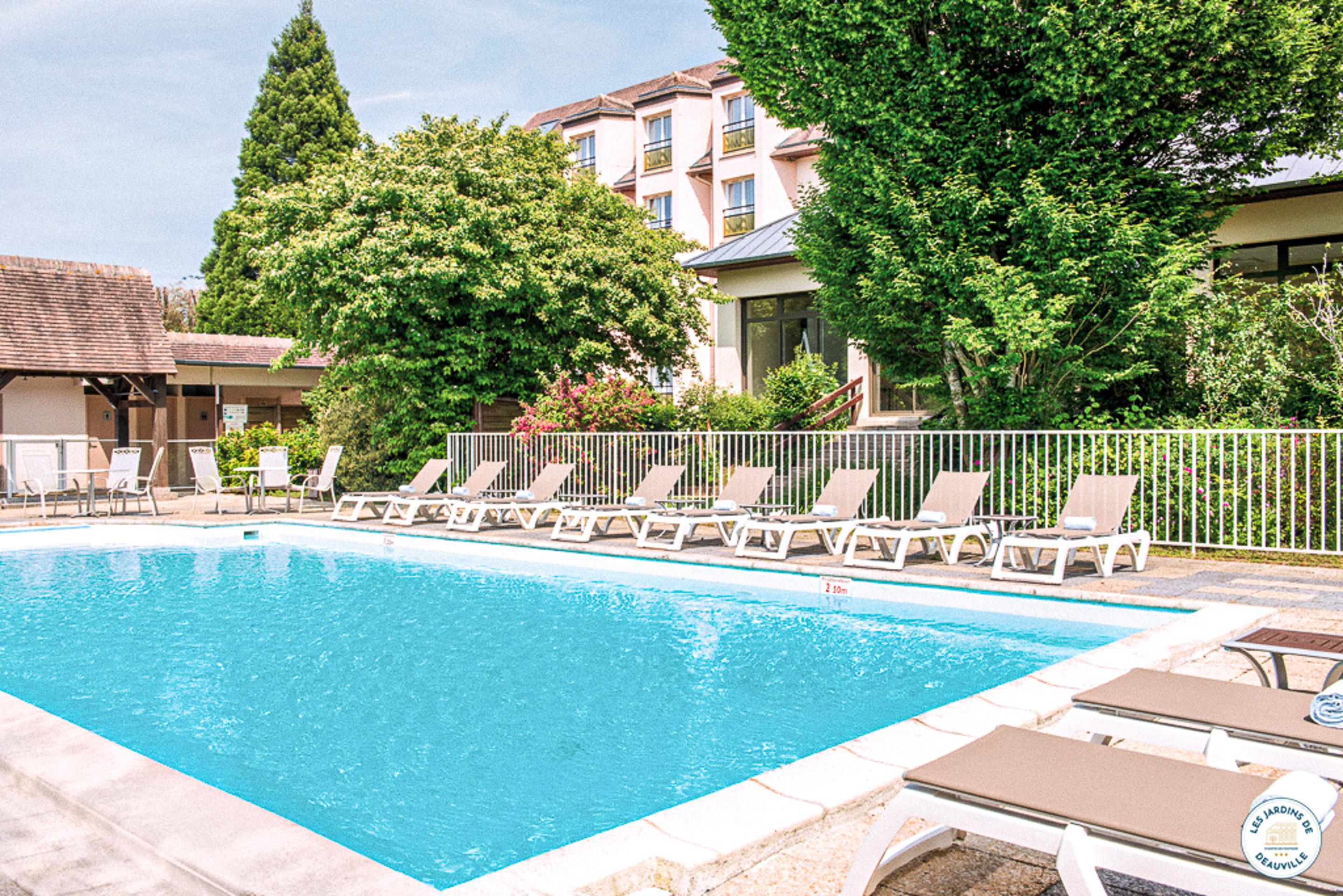 Hotel Les Jardins De Deauville Saint-Martin-aux-Chartrains Zewnętrze zdjęcie